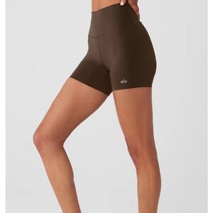 ALO Yoga 5" Airlift Energy Short